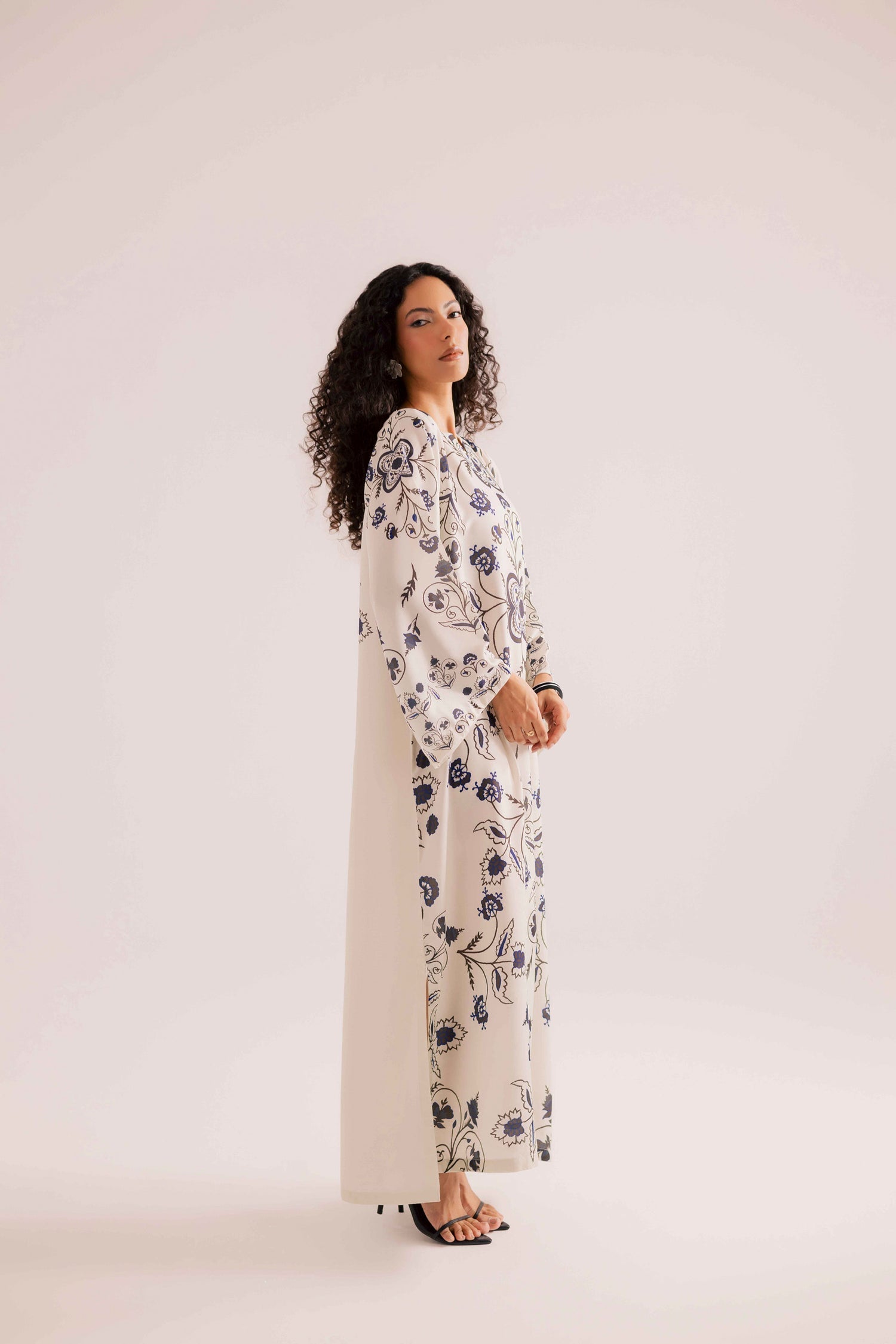 Petal Kaftan Set - Elegant 2-Piece Outfit