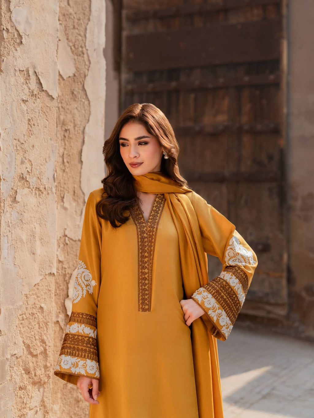 Mahveen Embroidered Set - Elegant 3pc Ensemble for Every Occasion