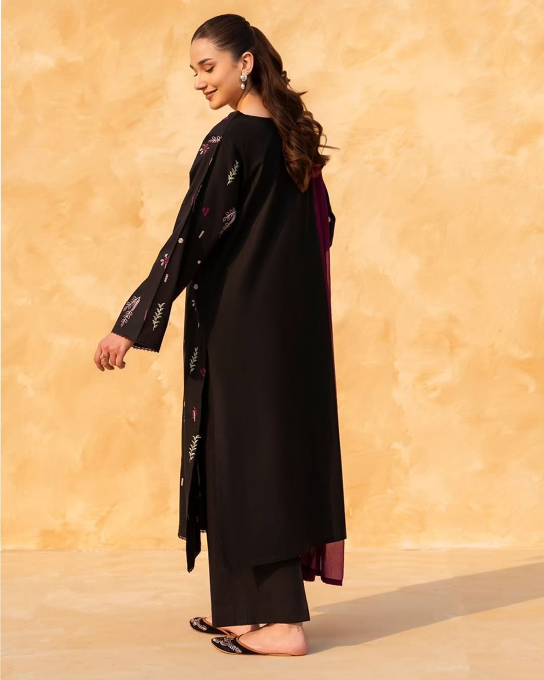 Black Aura Embroidered Set - Stylish 2Pc Ensemble